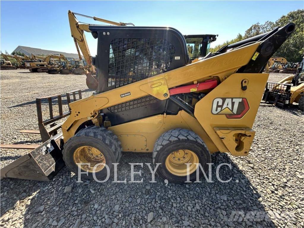 CAT 262D3 Мини-погрузчики