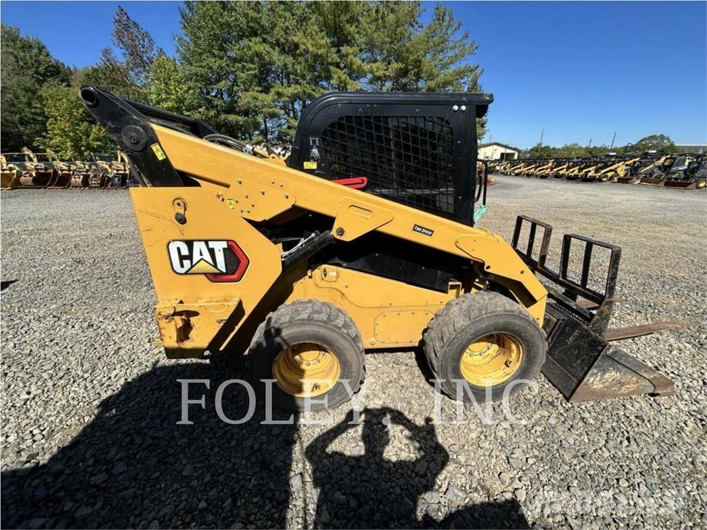 CAT 262D3 Мини-погрузчики