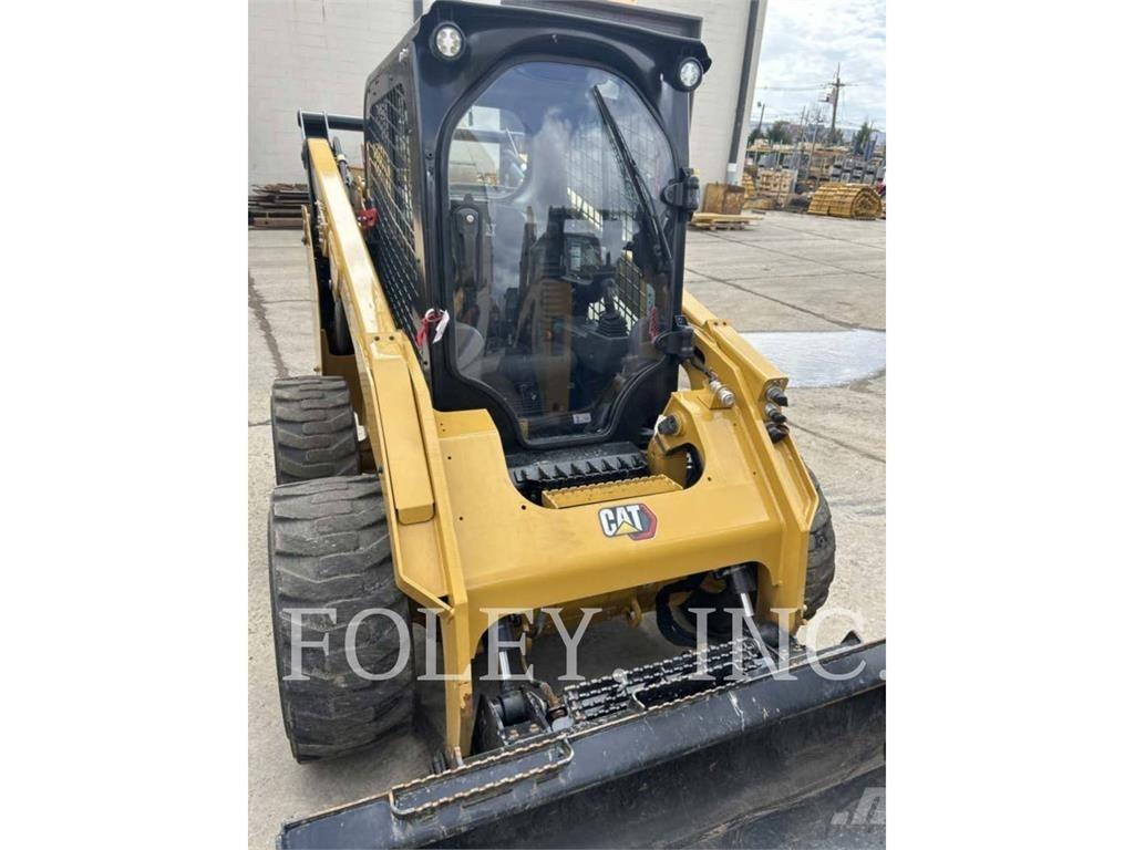 CAT 262D3 Мини-погрузчики