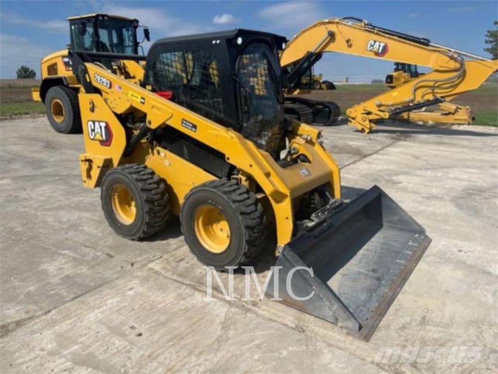 CAT 262D3 Мини-погрузчики