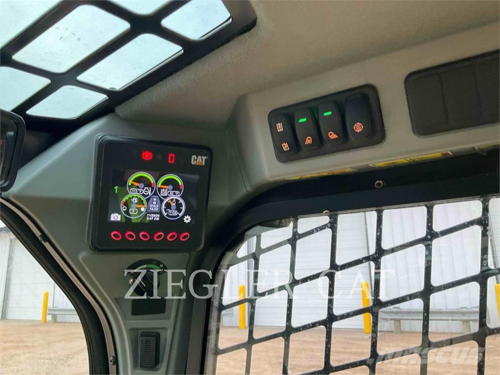 CAT 262D3 Мини-погрузчики