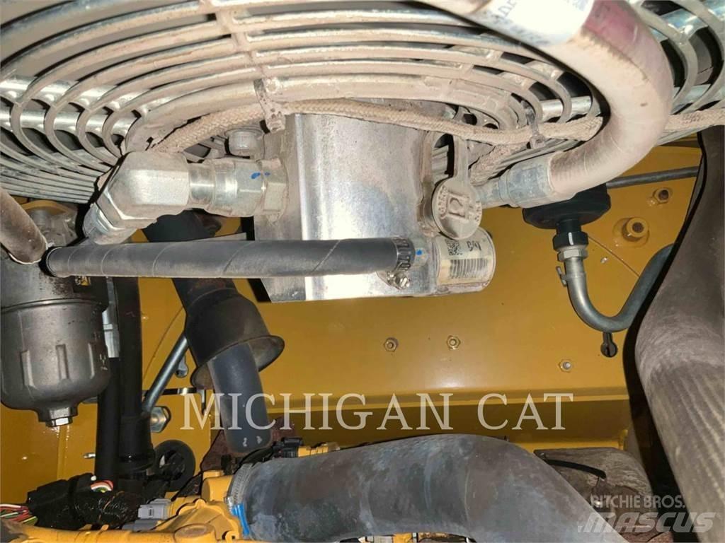 CAT 262D3 A2HQR Мини-погрузчики