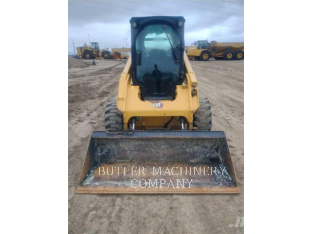 CAT 262D3 C3H3 Мини-погрузчики