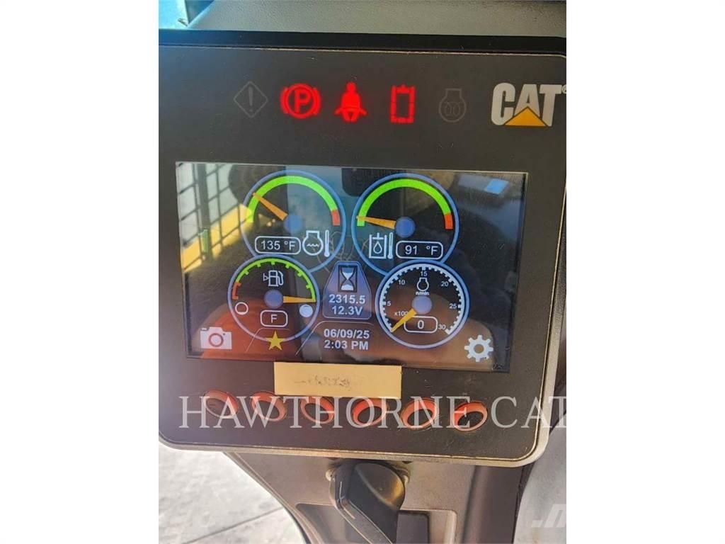 CAT 262D3 H2O Мини-погрузчики