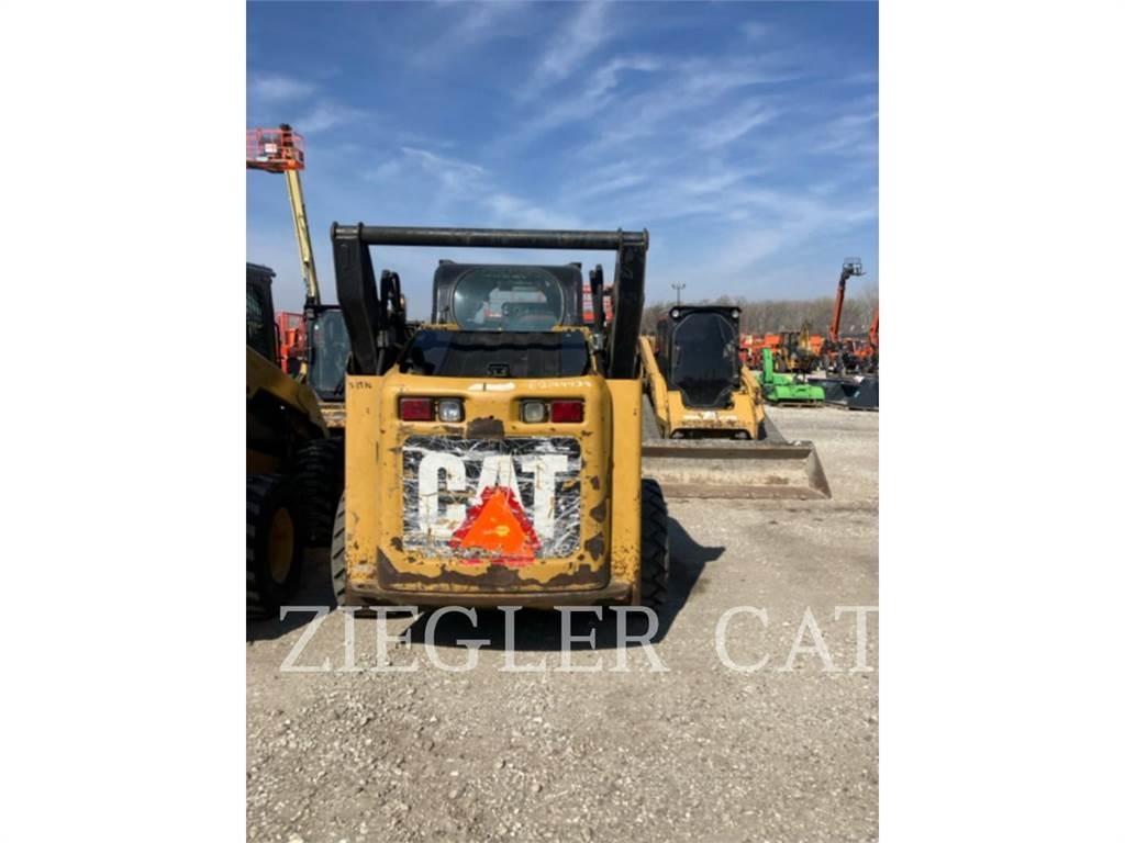 CAT 272C Мини-погрузчики