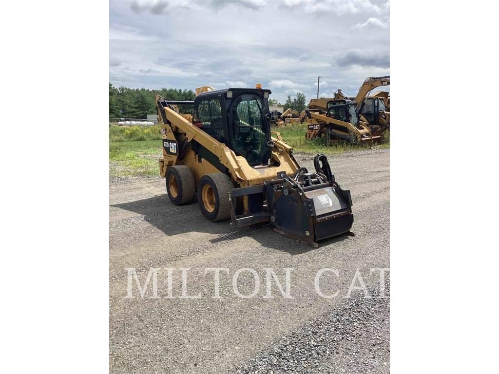 CAT 272D Мини-погрузчики
