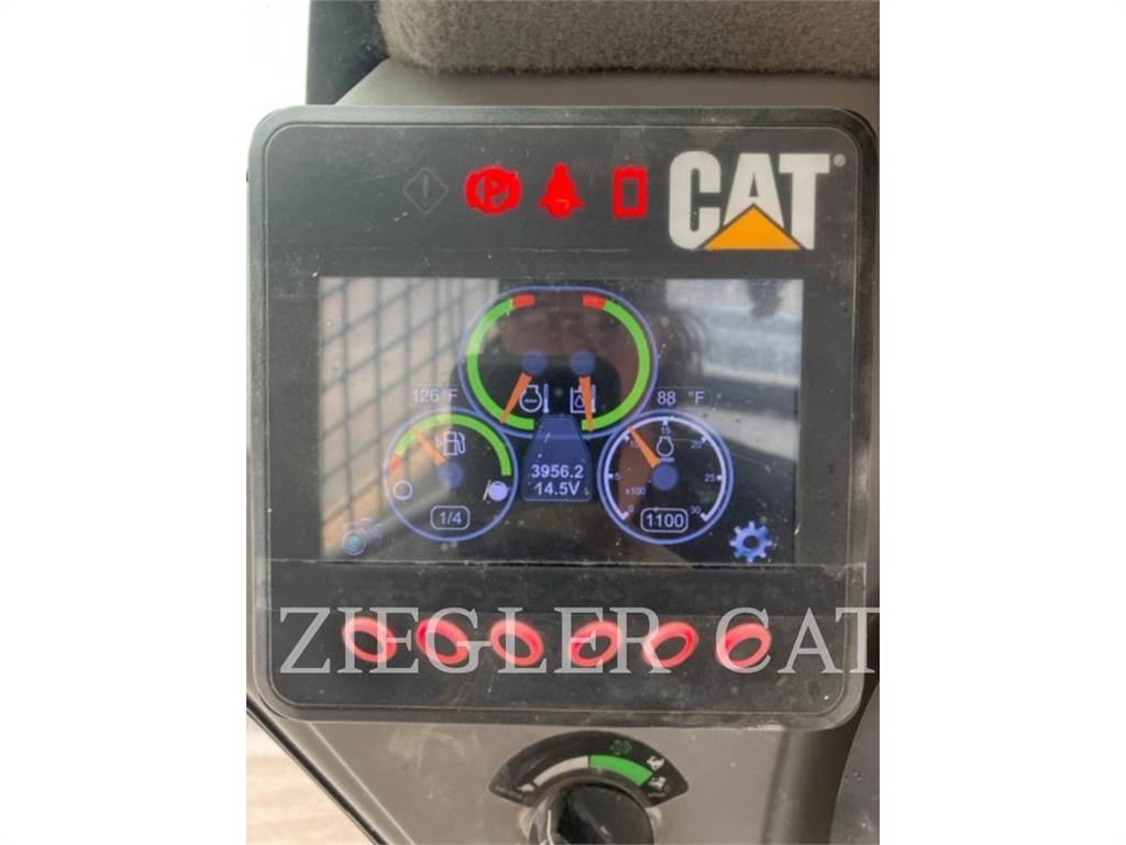 CAT 272D Мини-погрузчики