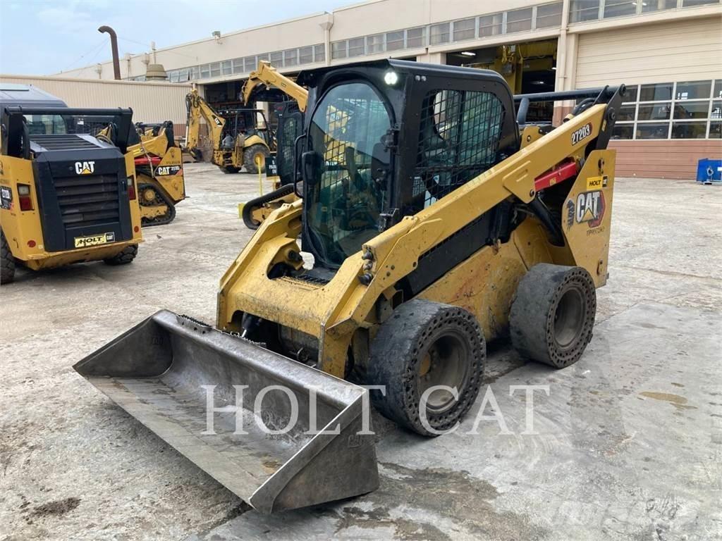 CAT 272D CAB Фронтальные погрузчики