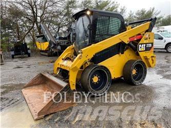 CAT 272D2 Мини-погрузчики