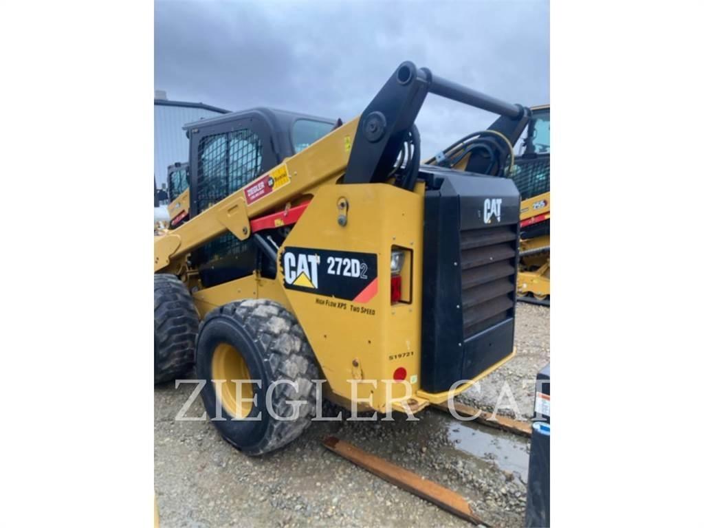 CAT 272D2 Мини-погрузчики