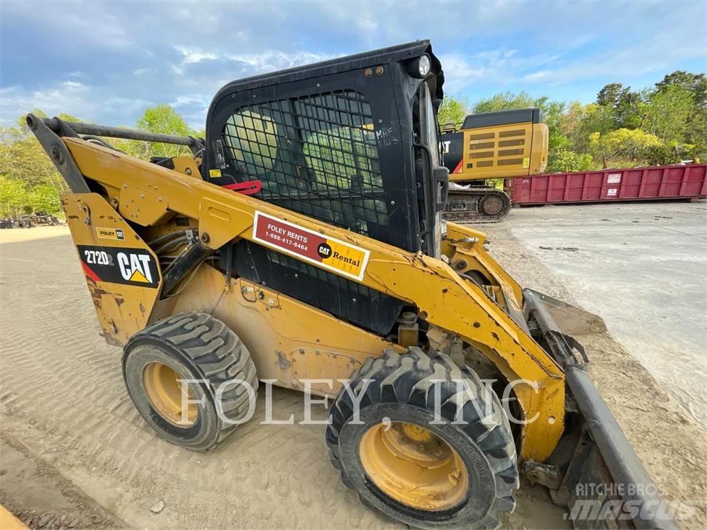 CAT 272D2 Мини-погрузчики