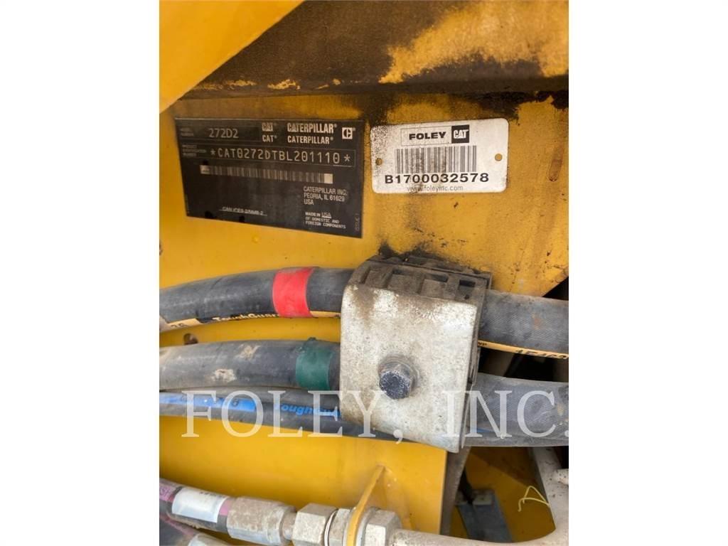 CAT 272D2 Мини-погрузчики