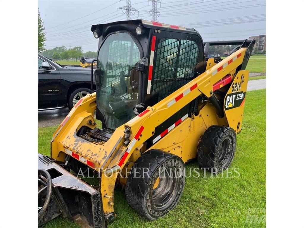 CAT 272D2 Мини-погрузчики