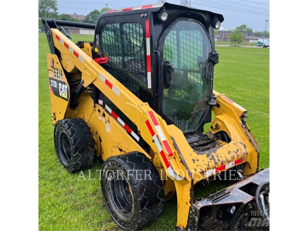 CAT 272D2 Мини-погрузчики