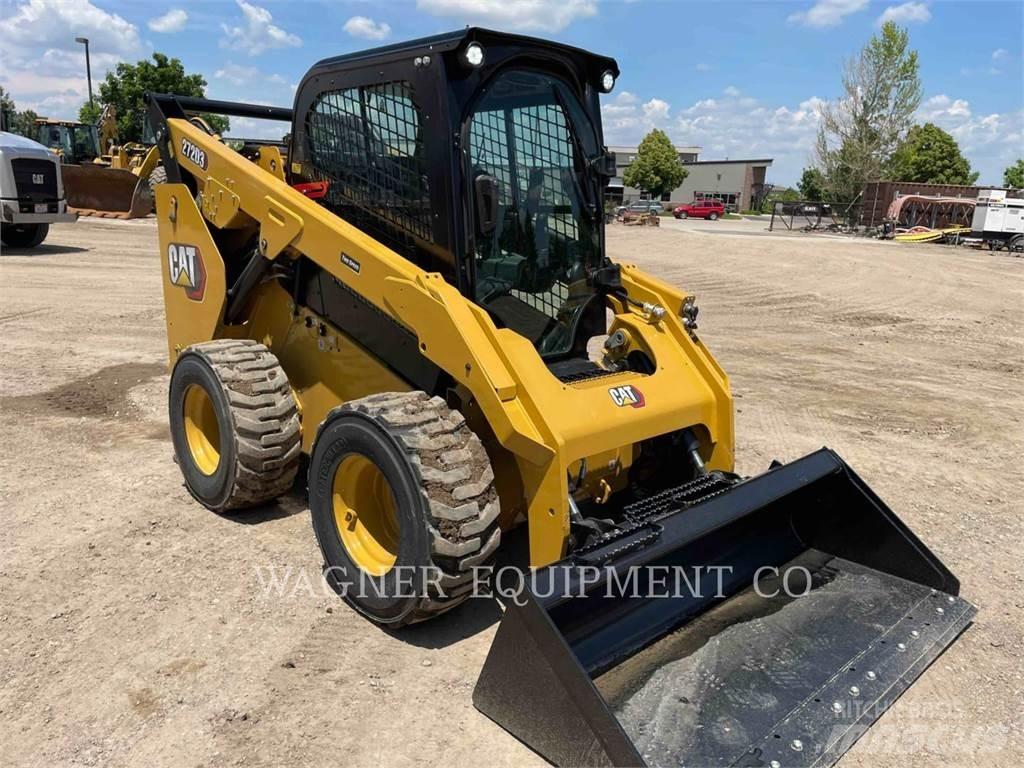 CAT 272D3 Мини-погрузчики