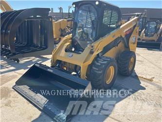 CAT 272D3 Мини-погрузчики