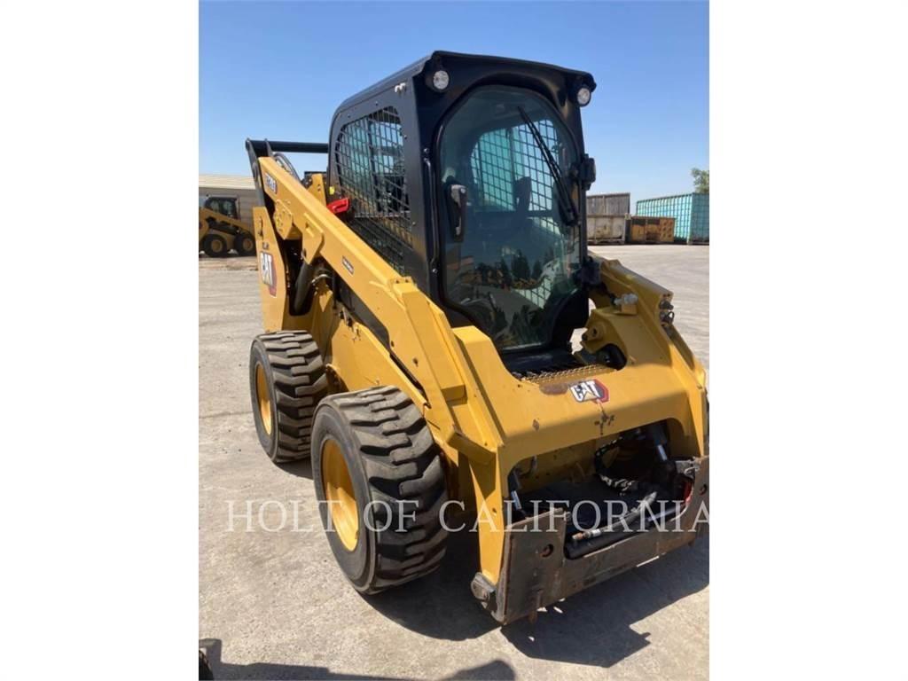 CAT 272D3 Мини-погрузчики