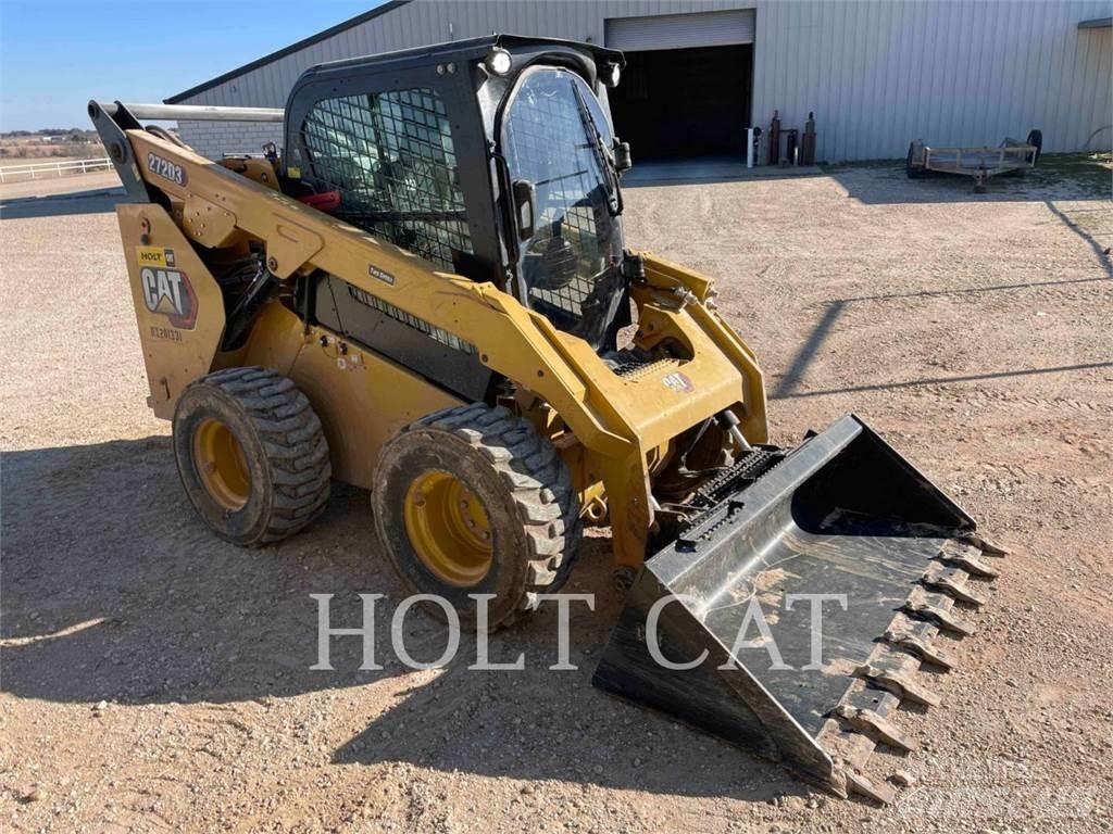 CAT 272D3 Мини-погрузчики