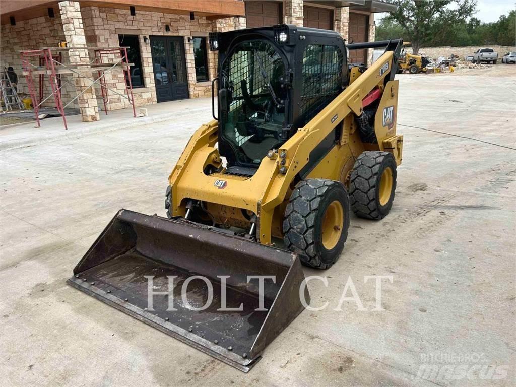 CAT 272D3 Мини-погрузчики