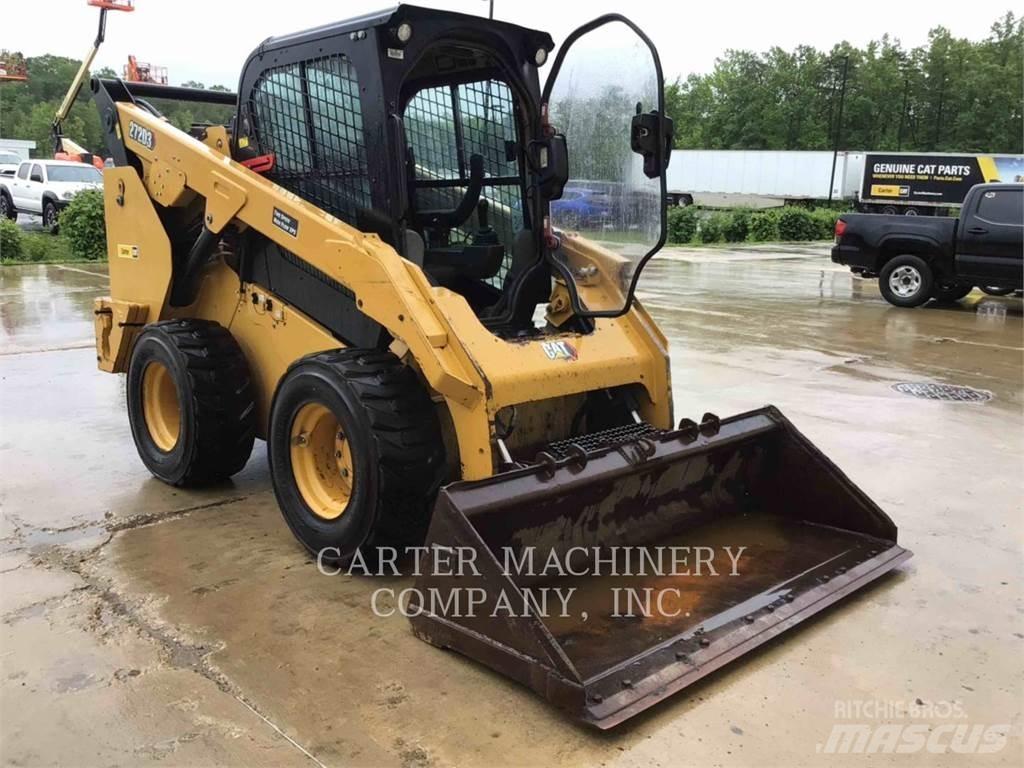 CAT 272D3 Мини-погрузчики