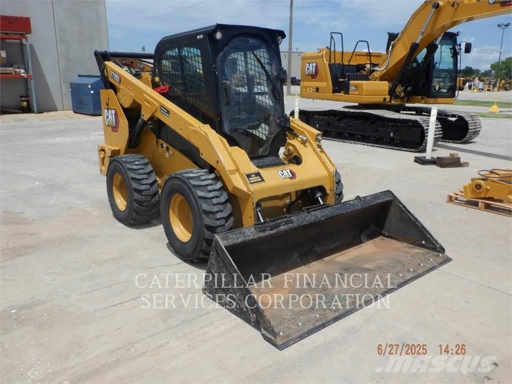 CAT 272D3 Мини-погрузчики
