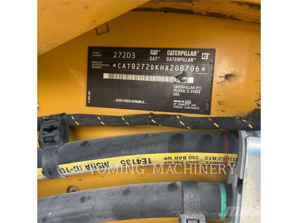 CAT 272D3 Мини-погрузчики
