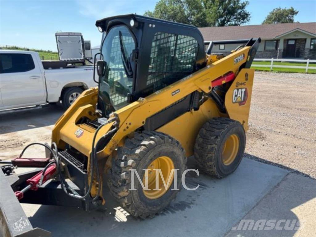 CAT 272D3 Мини-погрузчики