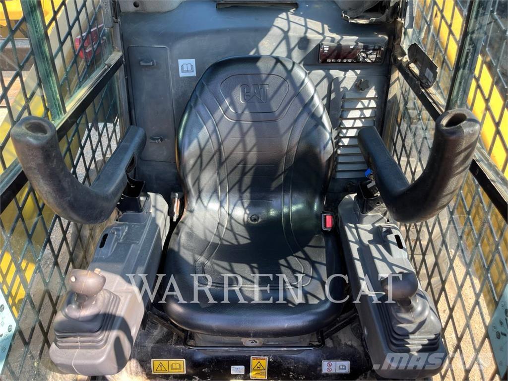 CAT 272D3 C3H1 Мини-погрузчики