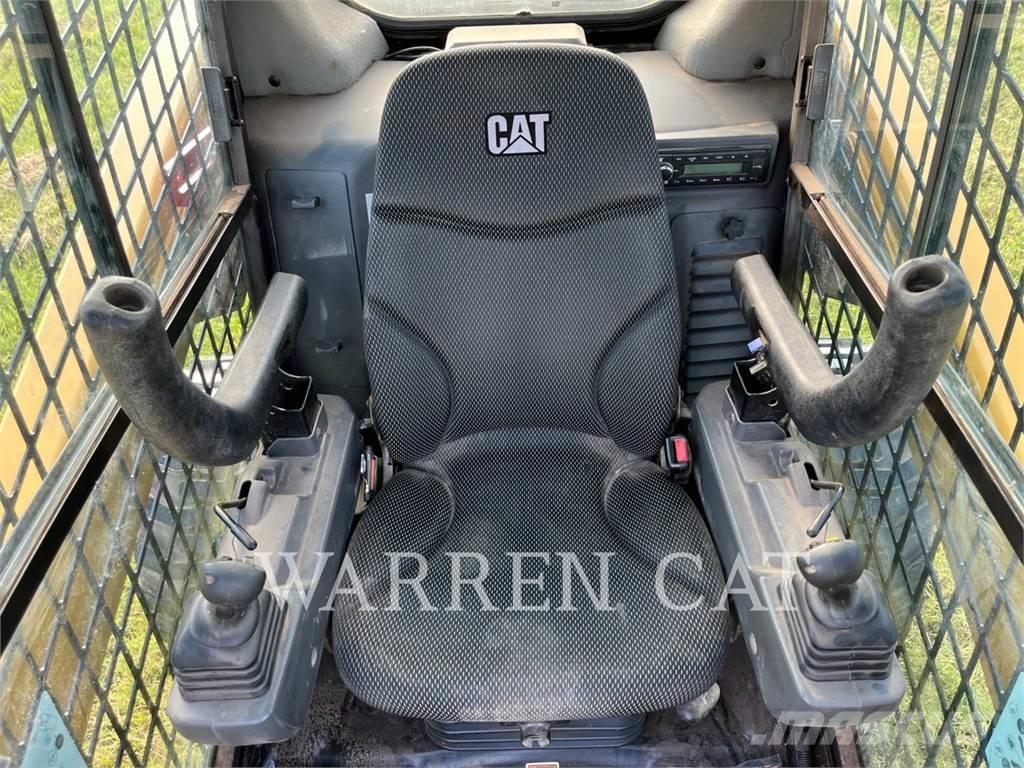 CAT 272D3 C3H3 Мини-погрузчики