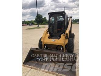 CAT 272D3XE Мини-погрузчики