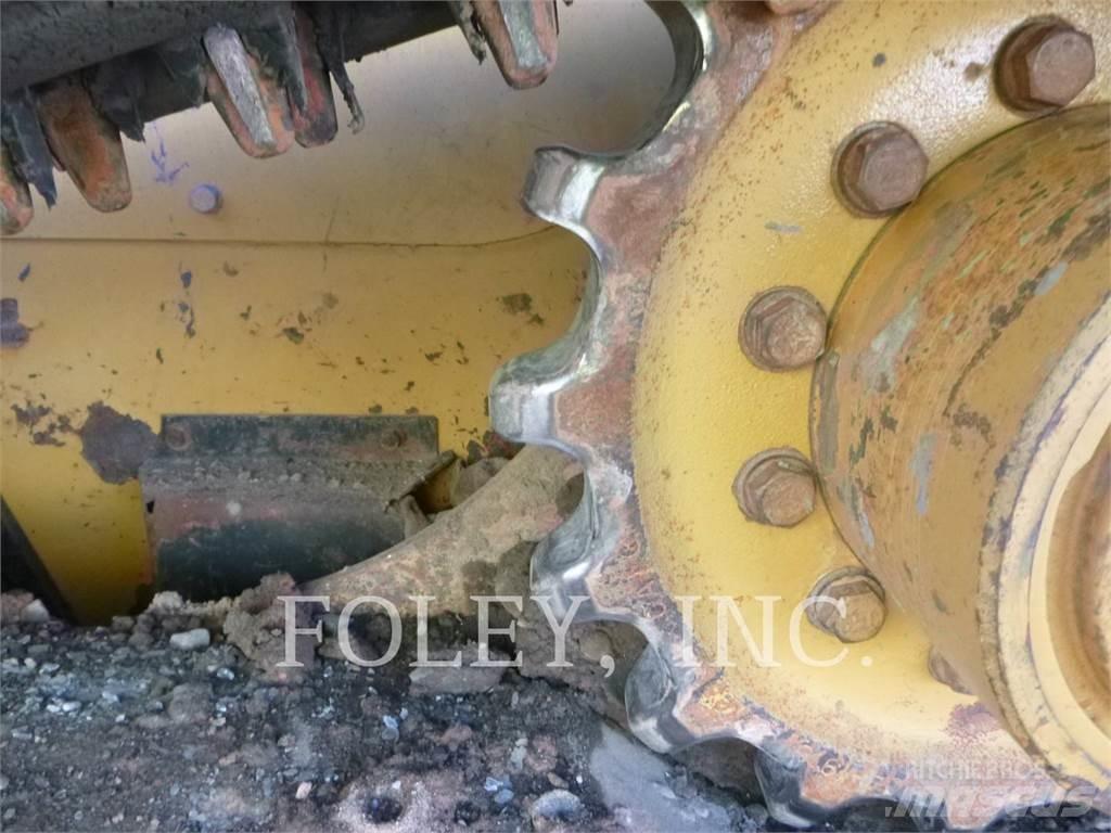 CAT 279D Гусеничные фронтальные погрузчики