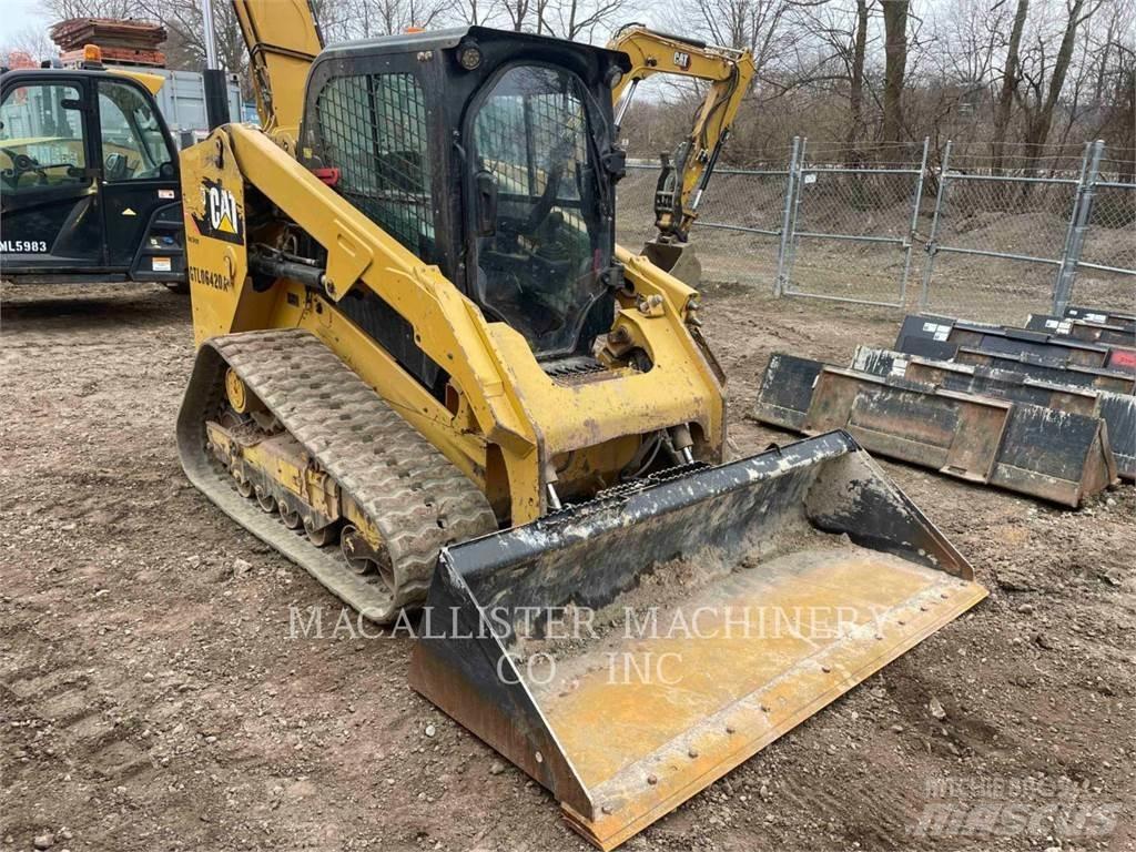 CAT 279D Гусеничные фронтальные погрузчики