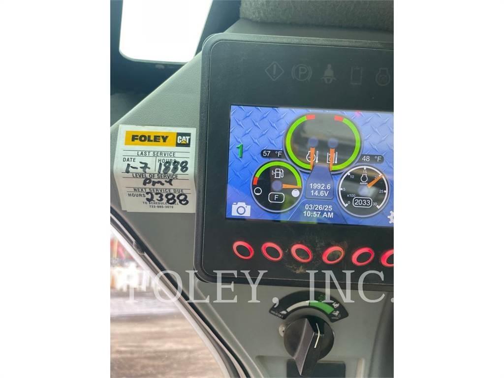 CAT 279D Гусеничные фронтальные погрузчики