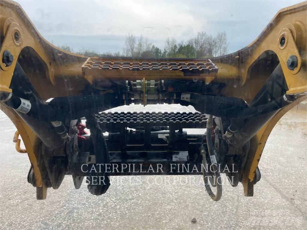 CAT 279D3 Гусеничные фронтальные погрузчики