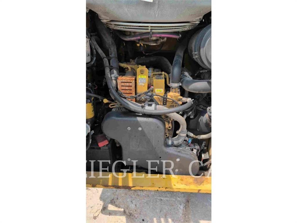 CAT 279D3 Гусеничные фронтальные погрузчики
