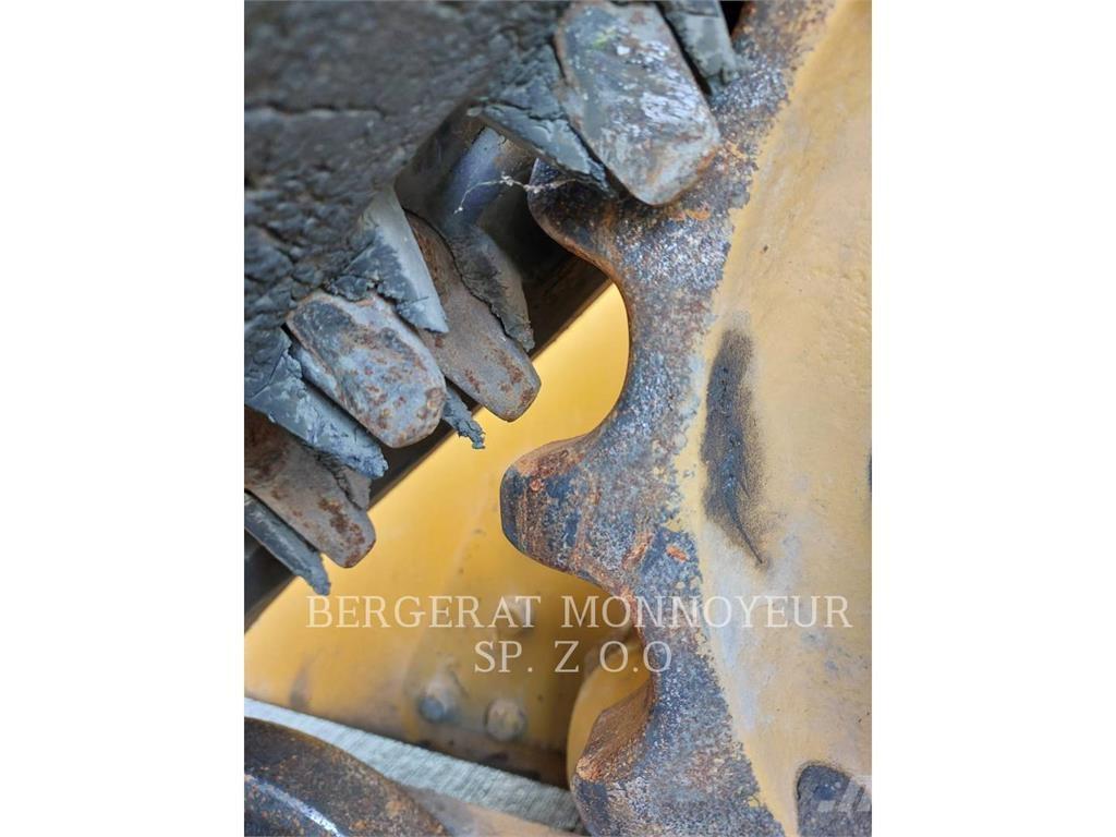 CAT 279D3 Гусеничные фронтальные погрузчики