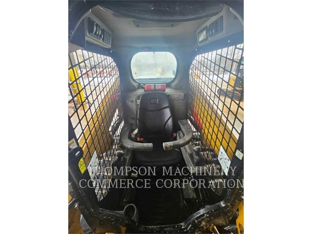 CAT 279D3 Мини-погрузчики