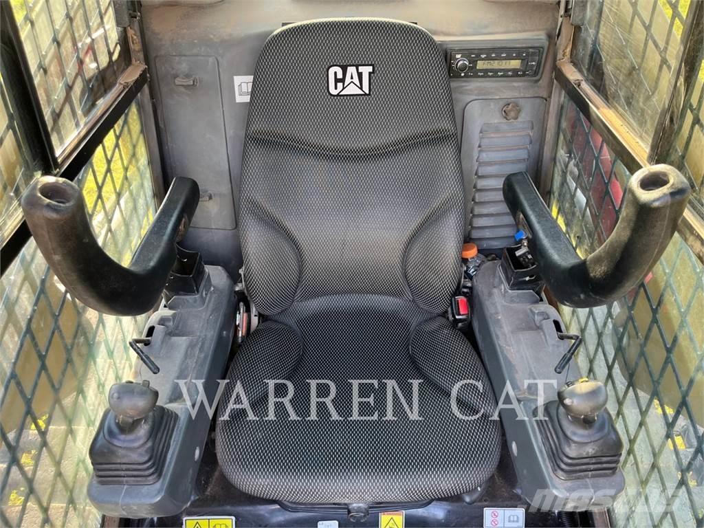 CAT 279D3 C3H3 Гусеничные фронтальные погрузчики