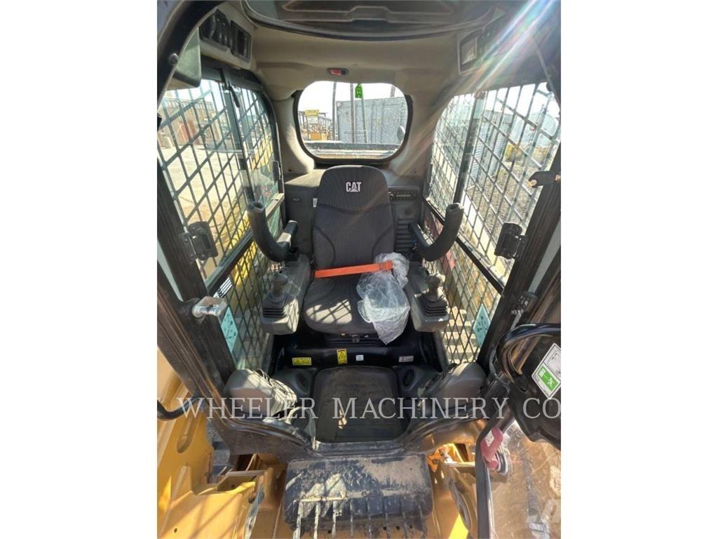 CAT 279D3 C3HF Гусеничные фронтальные погрузчики