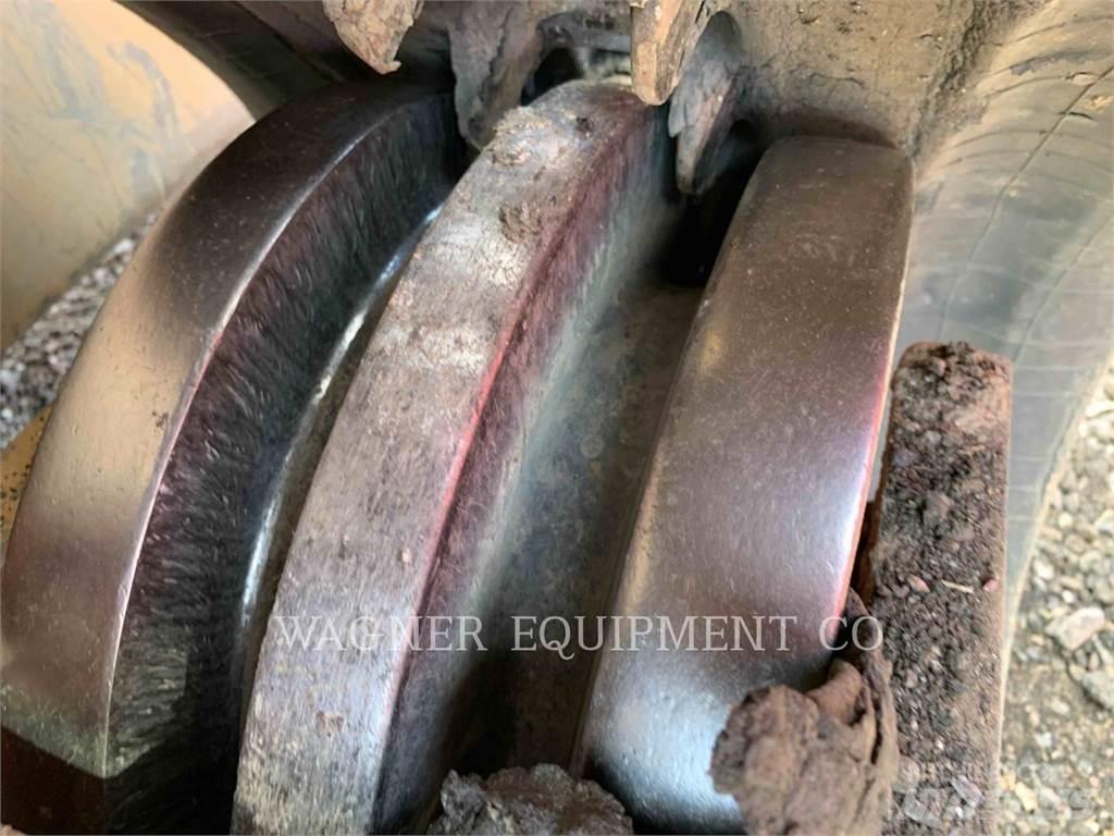 CAT 289D Гусеничные фронтальные погрузчики