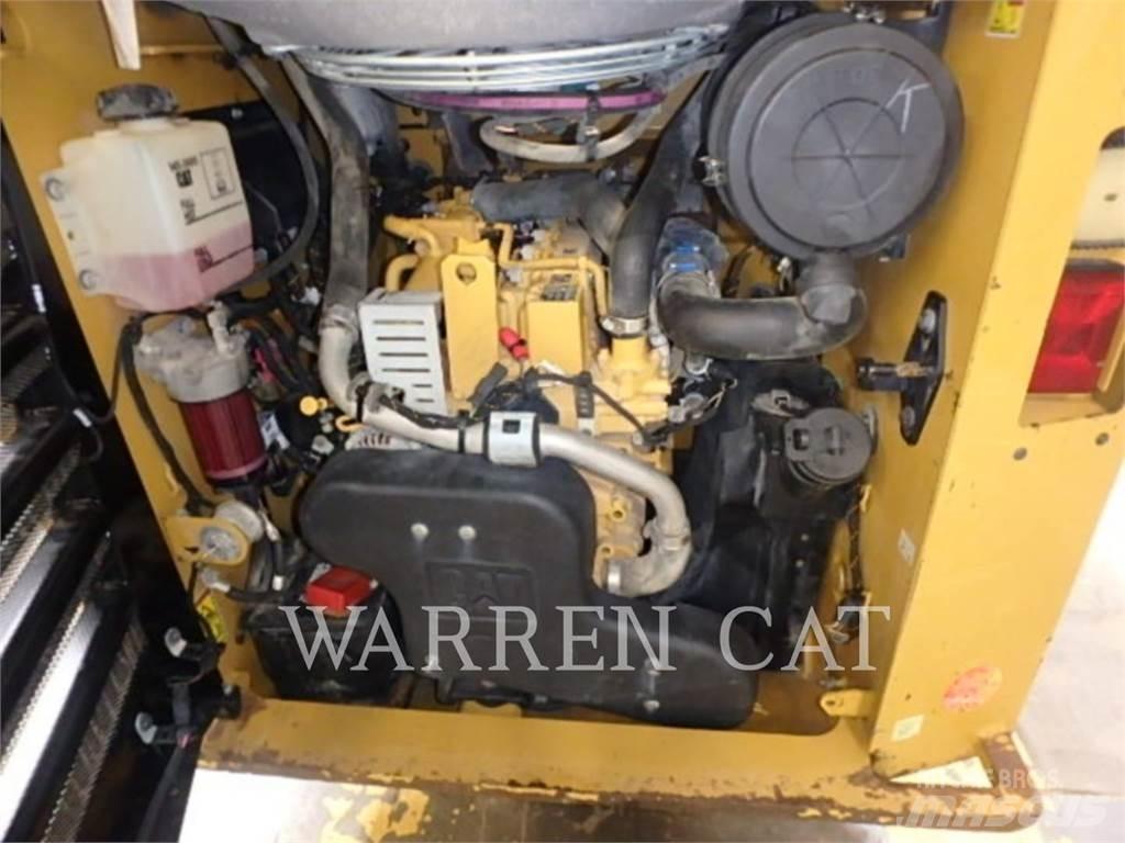 CAT 289D Гусеничные фронтальные погрузчики