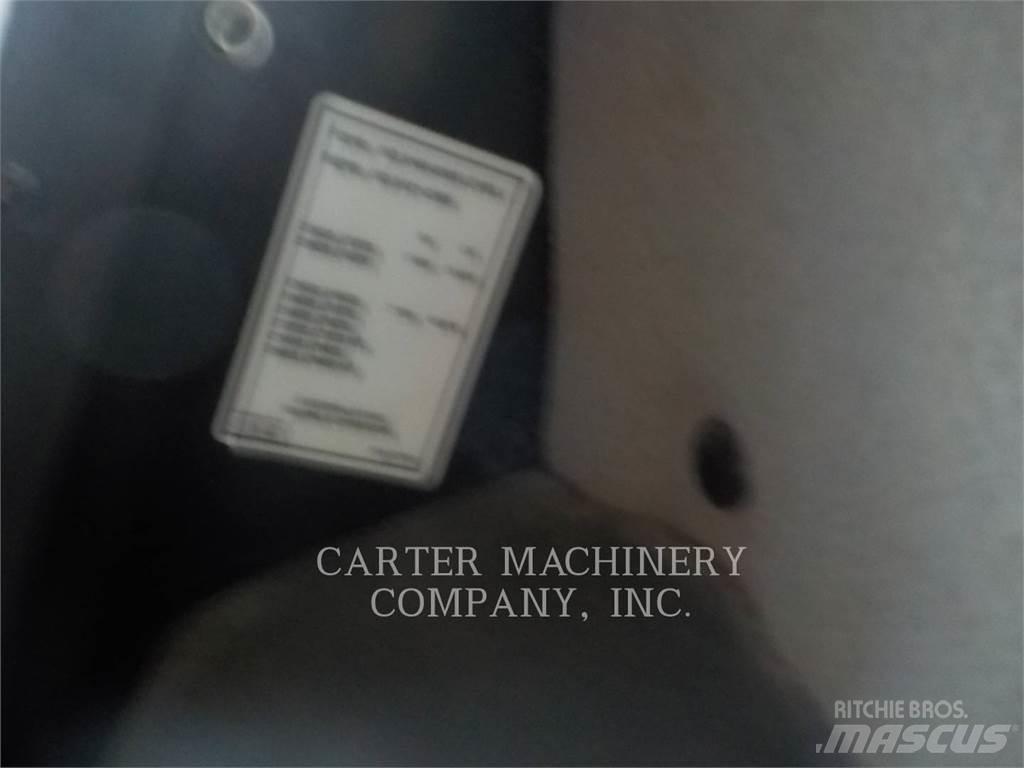 CAT 289D3 Мини-погрузчики