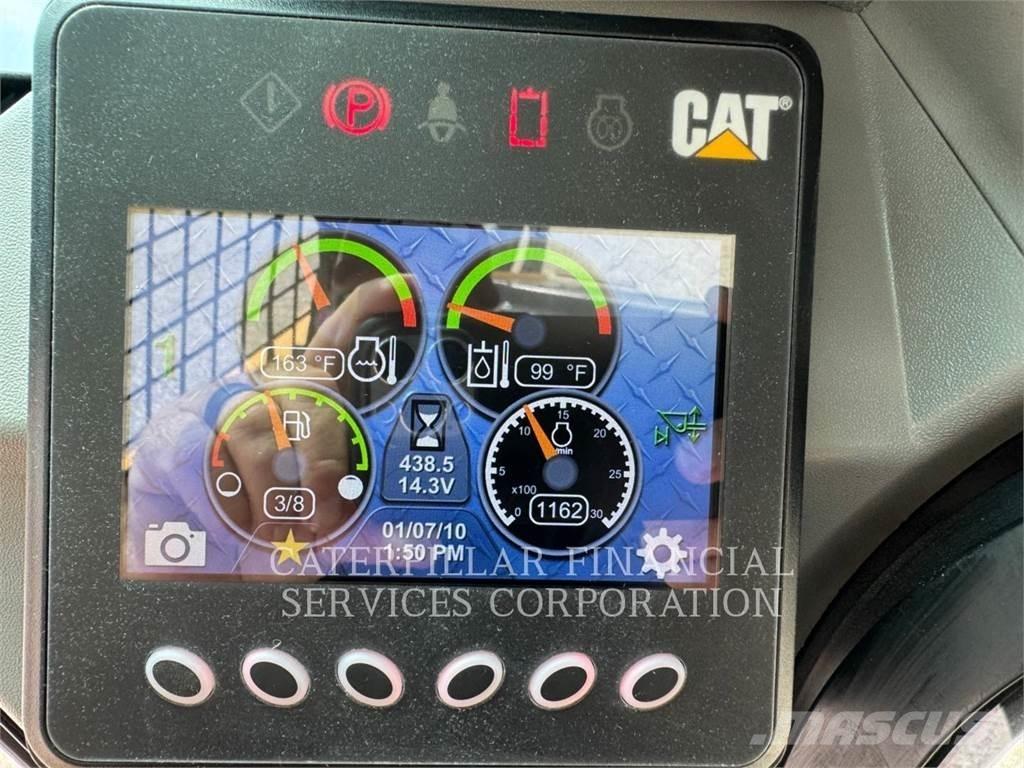 CAT 289D3 Гусеничные фронтальные погрузчики