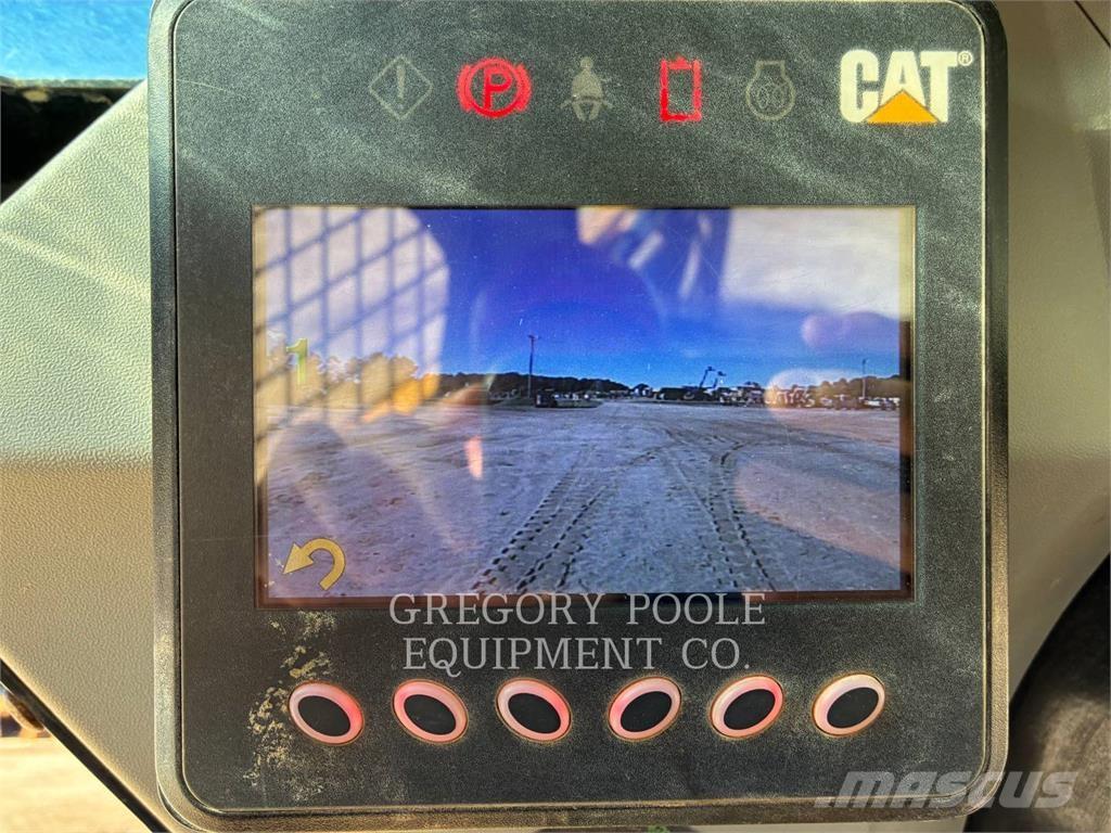 CAT 289D3 Гусеничные фронтальные погрузчики