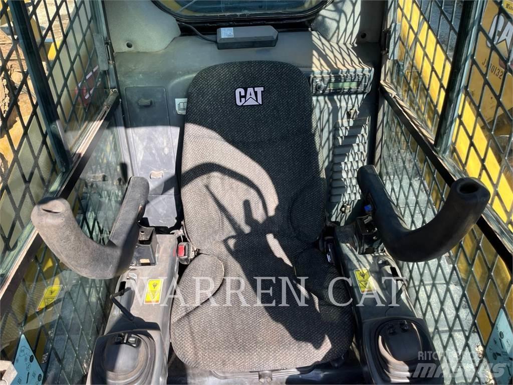 CAT 299D2 Гусеничные фронтальные погрузчики
