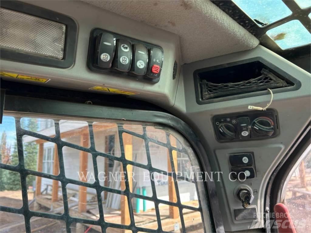 CAT 299D2 Гусеничные фронтальные погрузчики