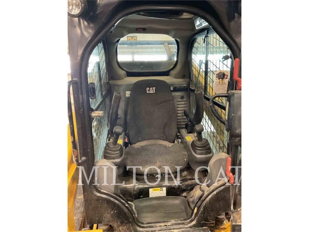 CAT 299D2 Гусеничные фронтальные погрузчики