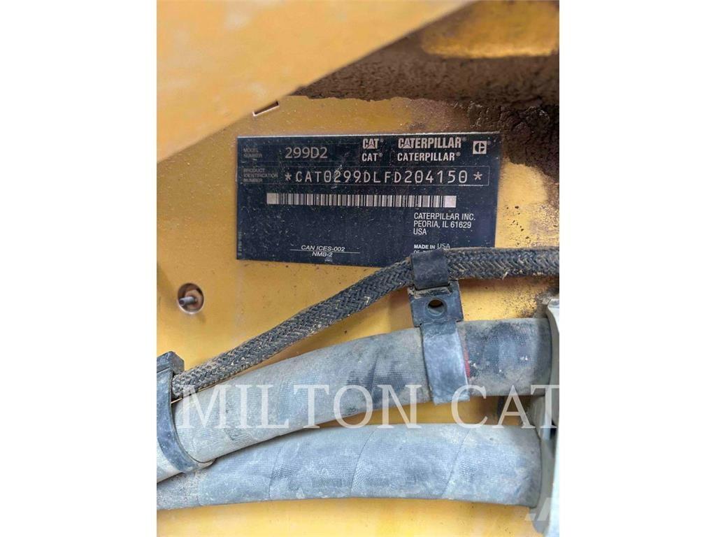 CAT 299D2 Гусеничные фронтальные погрузчики