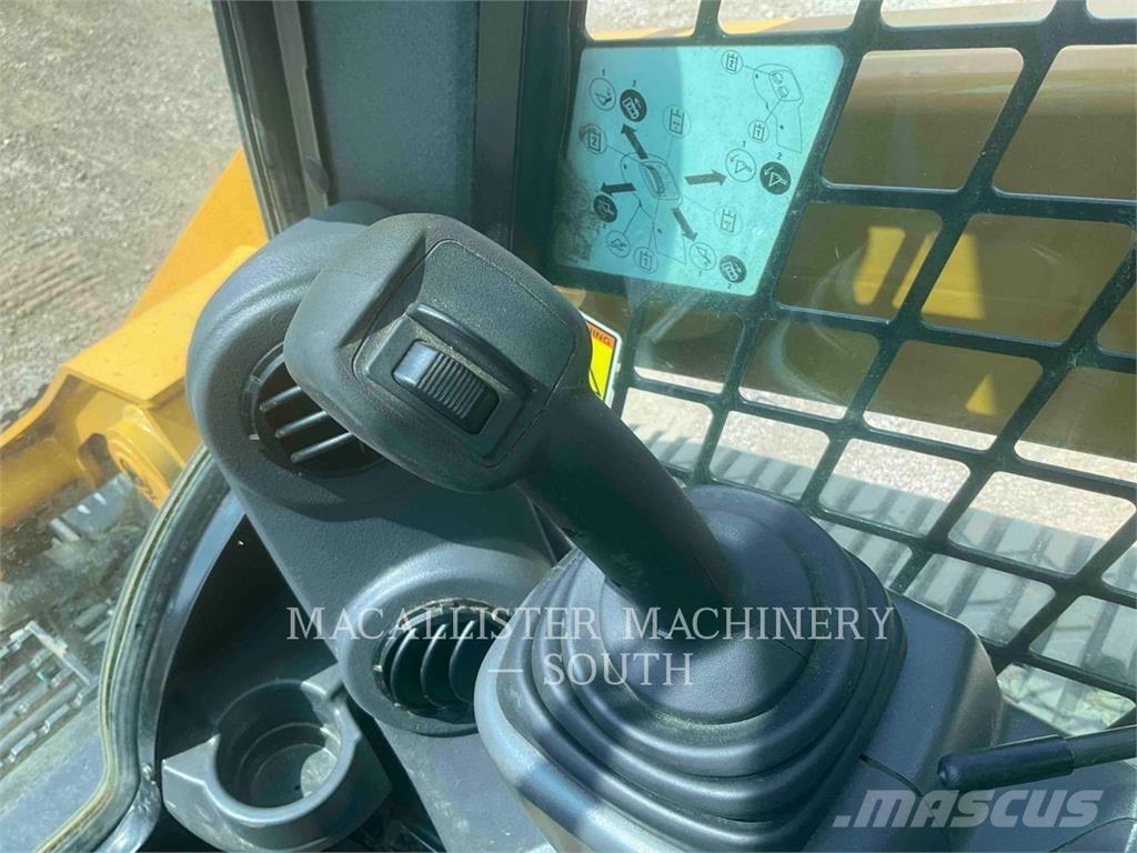 CAT 299D2 Гусеничные фронтальные погрузчики