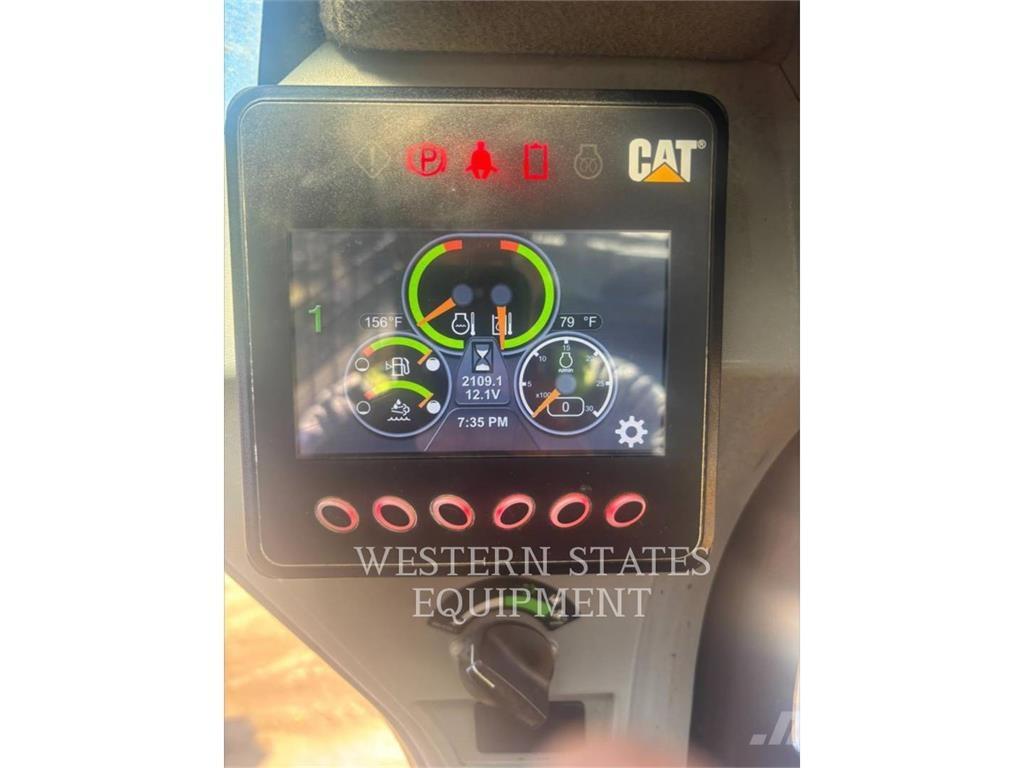 CAT 299D2 Мини-погрузчики